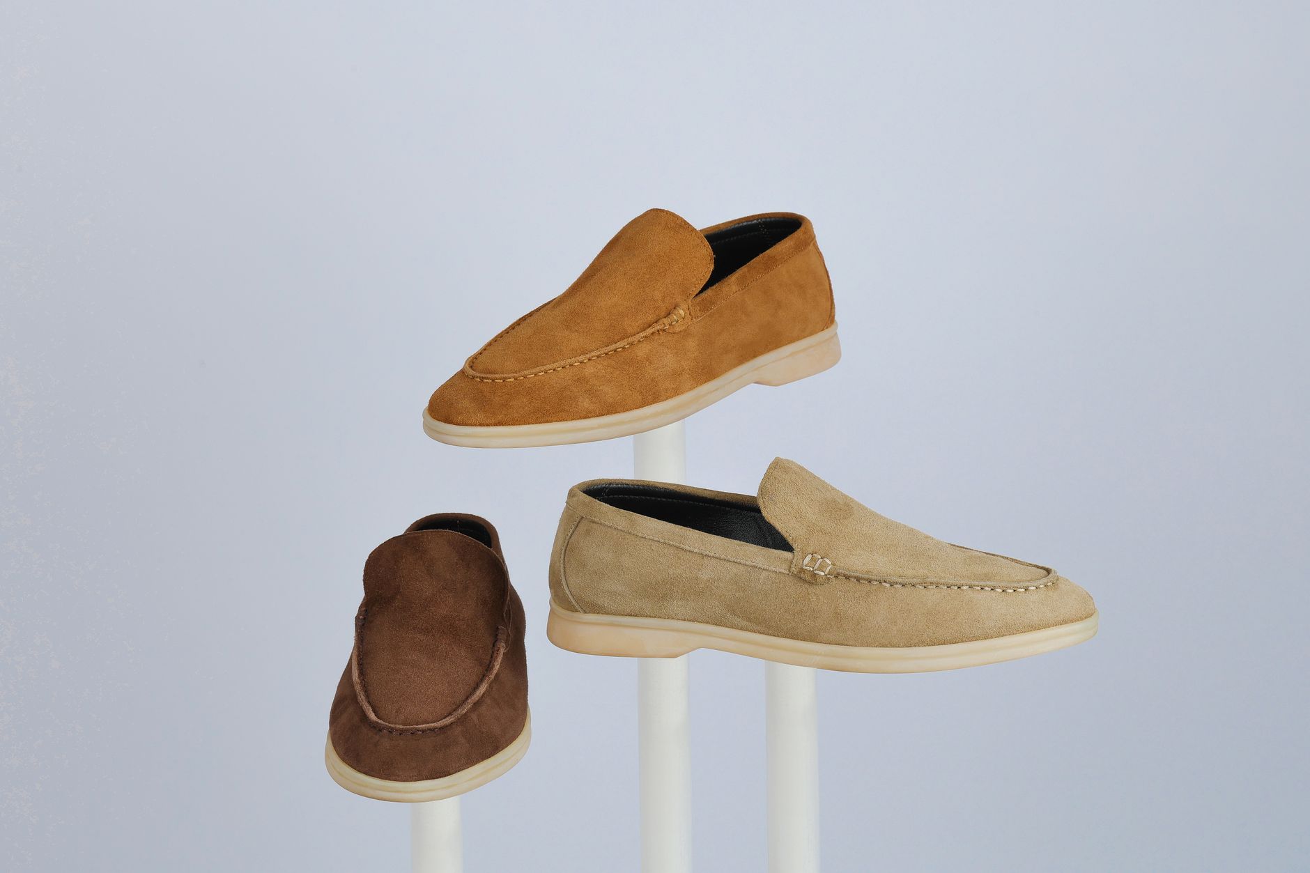 Nettoyer le daim avec des — nettoyage de chaussures en daim avec brosse