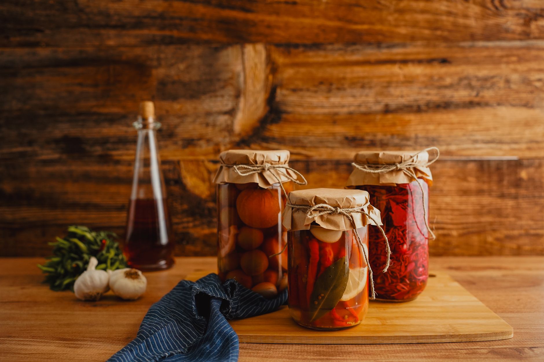 Piège à mouches maison au vinaigre de cidre et miel : la recette qui marche vraiment — piège à mouches maison vinaigre miel